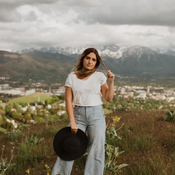 Meet your Posher, Kaitlyn - Picture 1 of 1